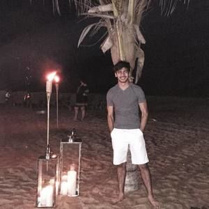 Meet your Posher, Neil